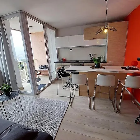 Urban Nest, Sunny 4 Stars Rijeka
