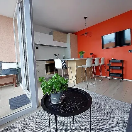Urban Nest, Sunny 4 Stars Rijeka