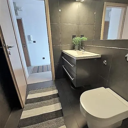 Appartement Urban Nest, Sunny 4 Stars Rijeka