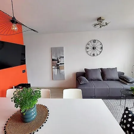 Apartman Urban Nest, Sunny 4 Stars *